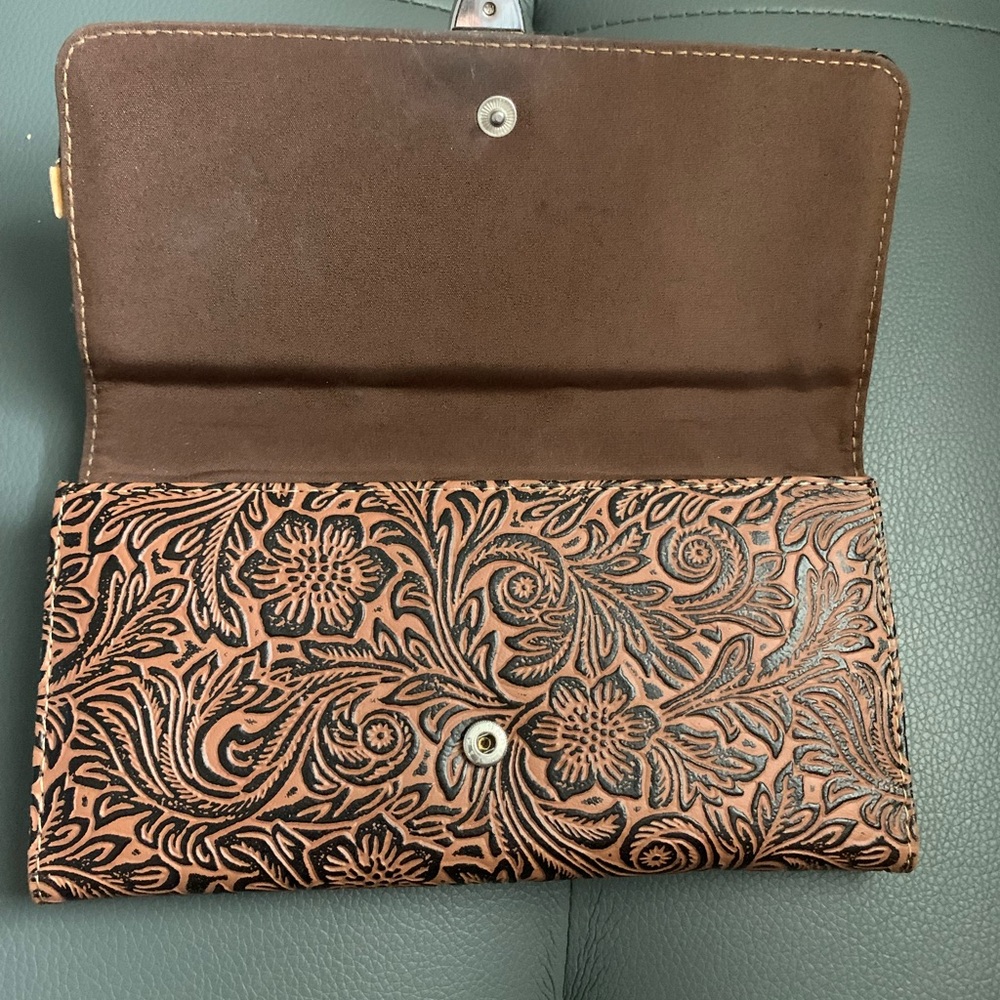 Wallet - Picture 3 of 5